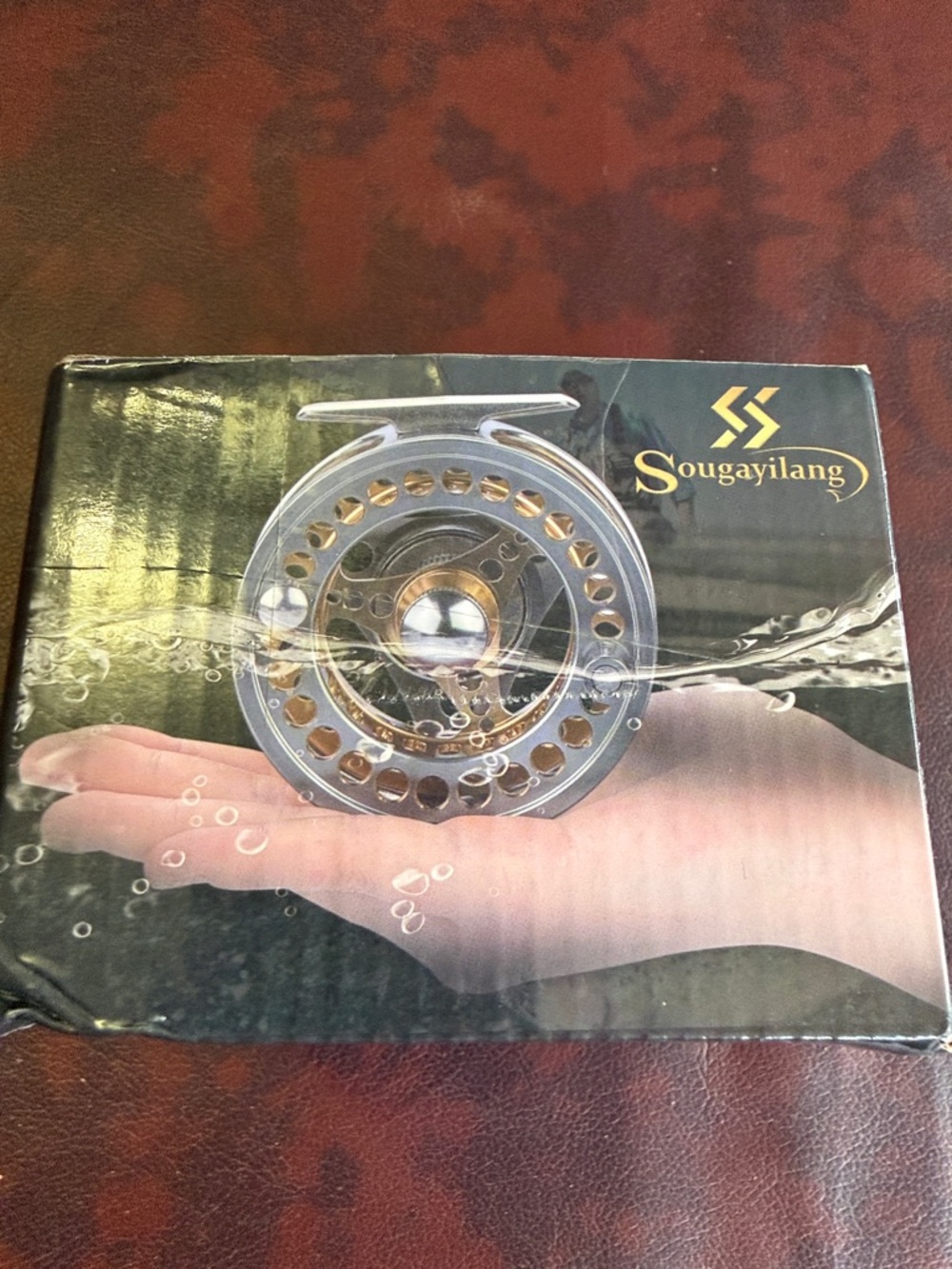 Men’s Silver Fly Fishing Reel